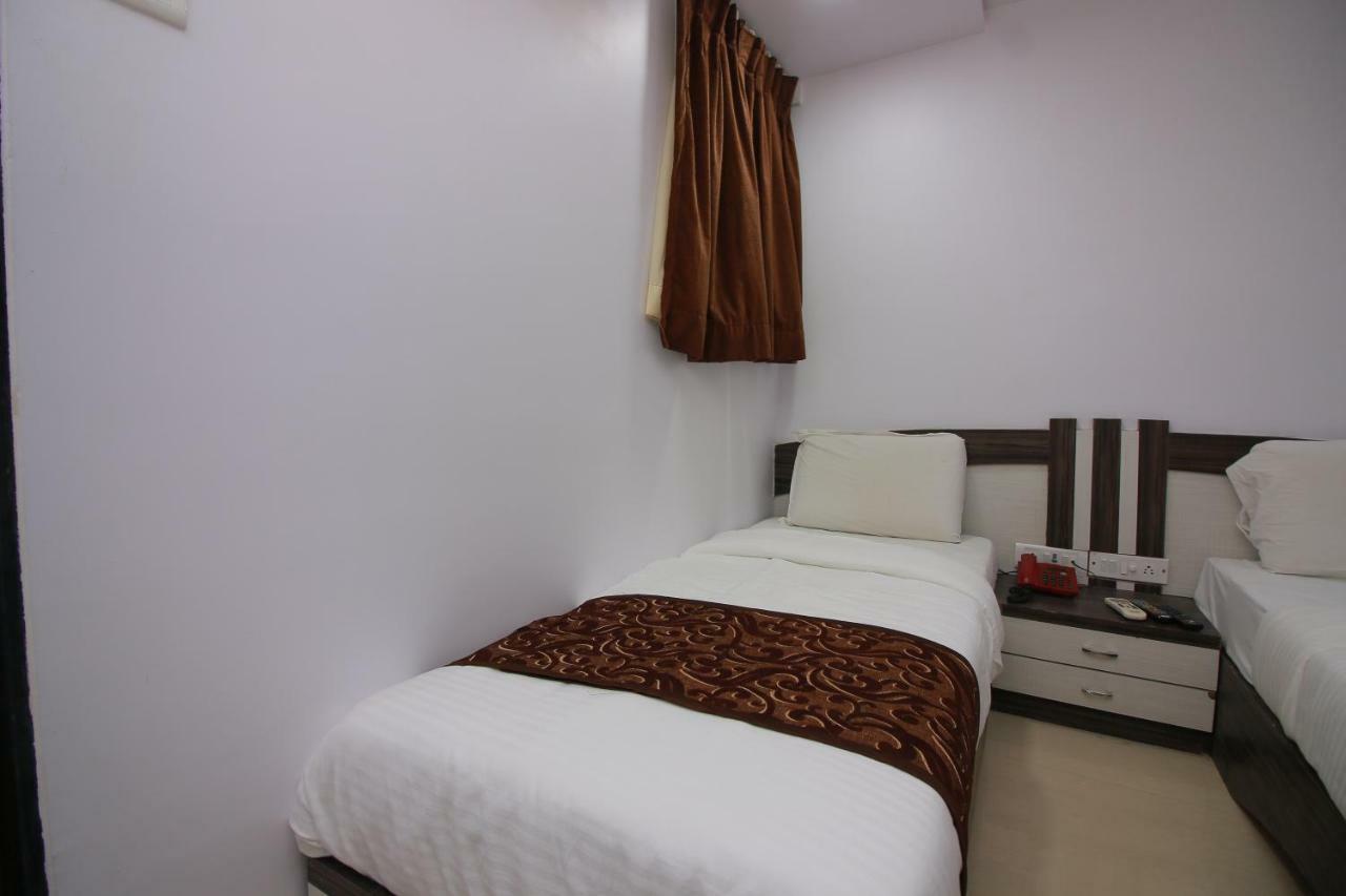 Hotel Apex Navi Mumbai Exterior photo